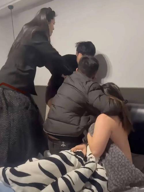风水大战小三_婚姻沟通缺失_广州小三调查公司